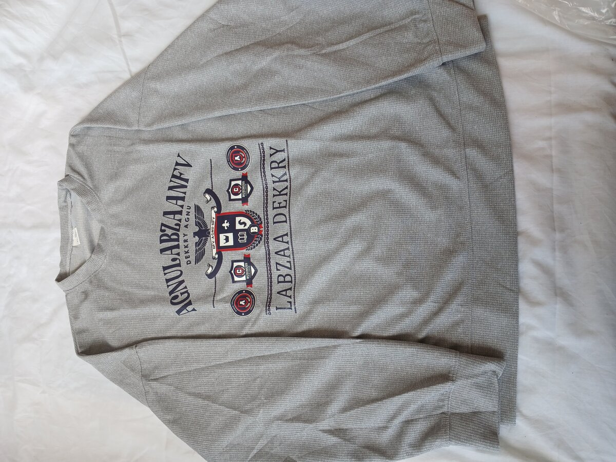 T-shirt et pull de haute qualité ️️