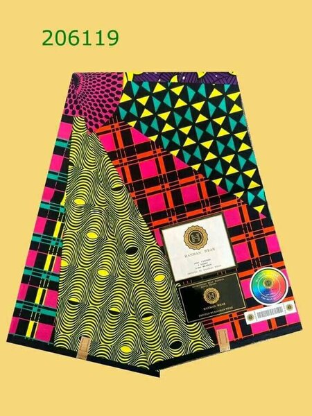 Cotton fabric with 6 yards print  multicoloured