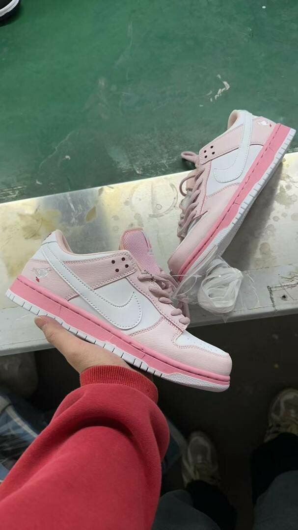 Nike sb rose