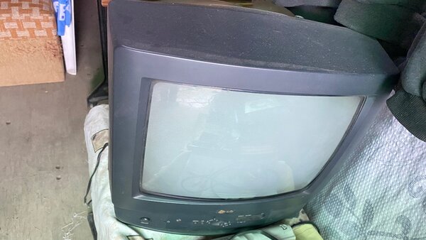 LG телевизор