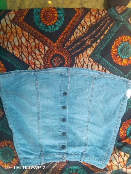 Ladies denim skirt