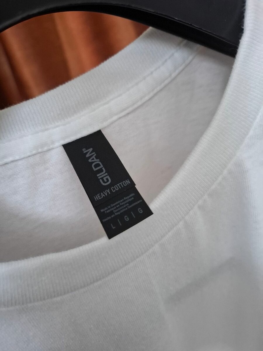 Gildan premium  plain t shirt for sale