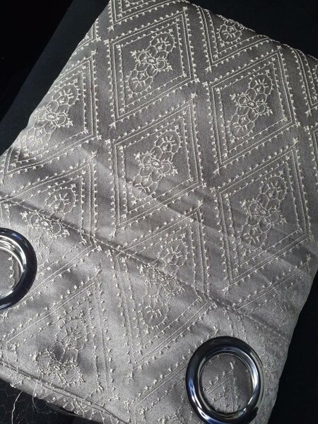 BEAUTIFUL QUALITY CURTAINS 