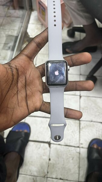 APPLE WATCH