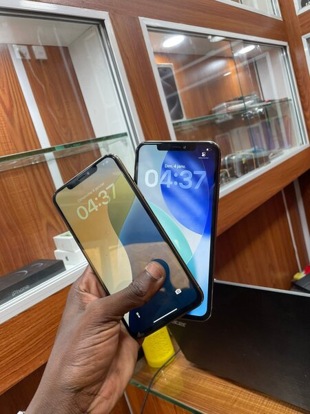 iPhone 12 Pro Max Premium