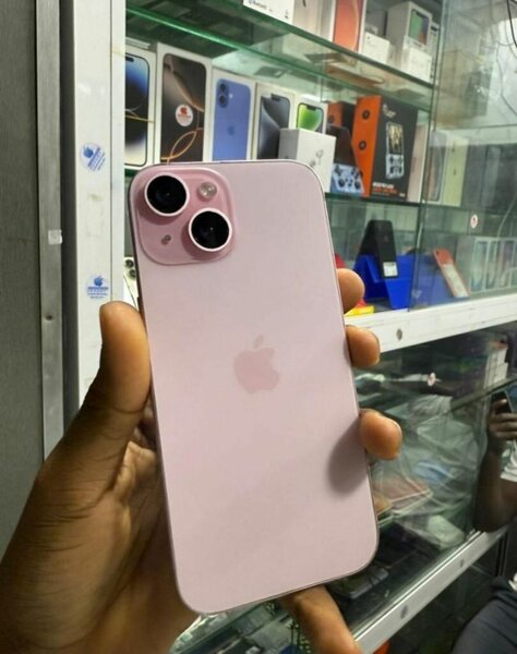 iPhone 14 Rose