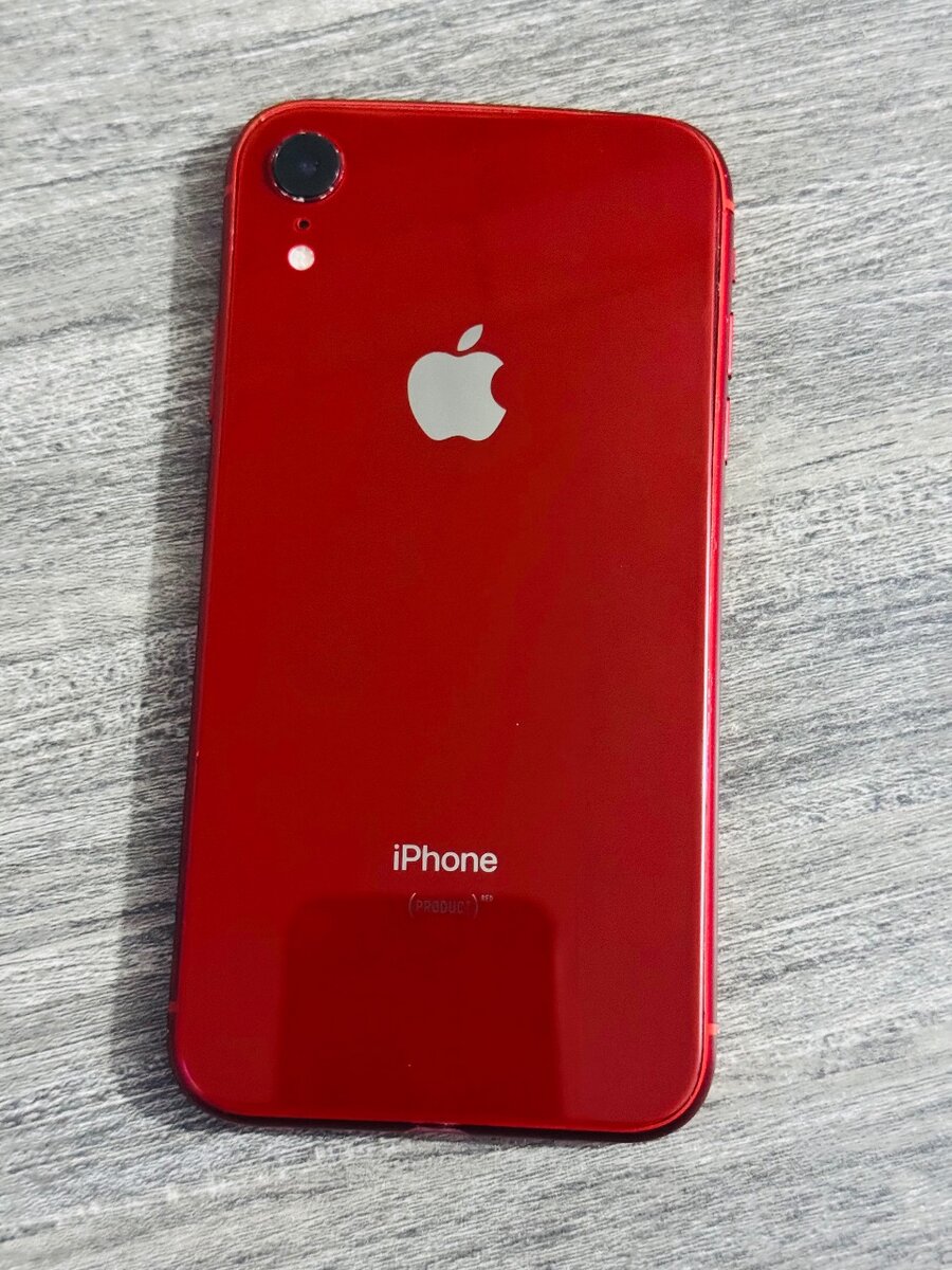 iPhone XR 64gb ( vendu avec reçu )