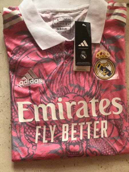 Maillot rose du Real Madrid