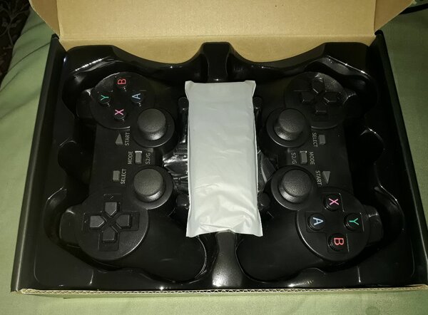 M8 Game Stick