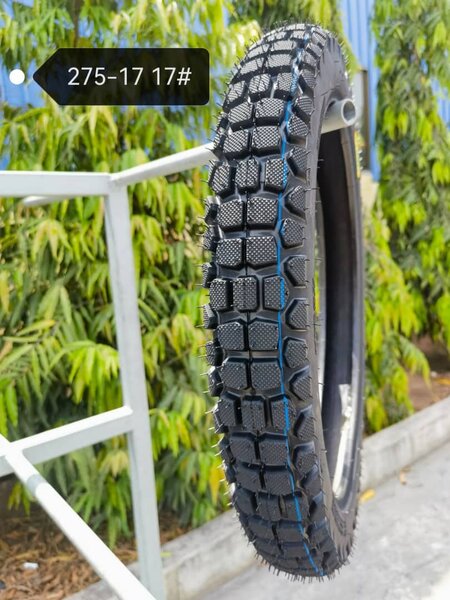 Pneu Moto Tout-Terrain 17"