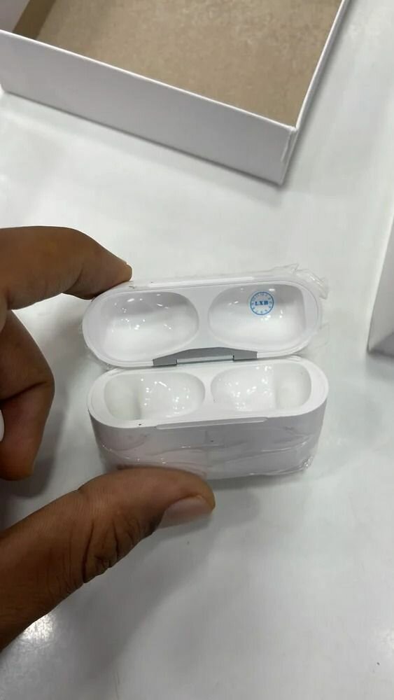 Earbuds