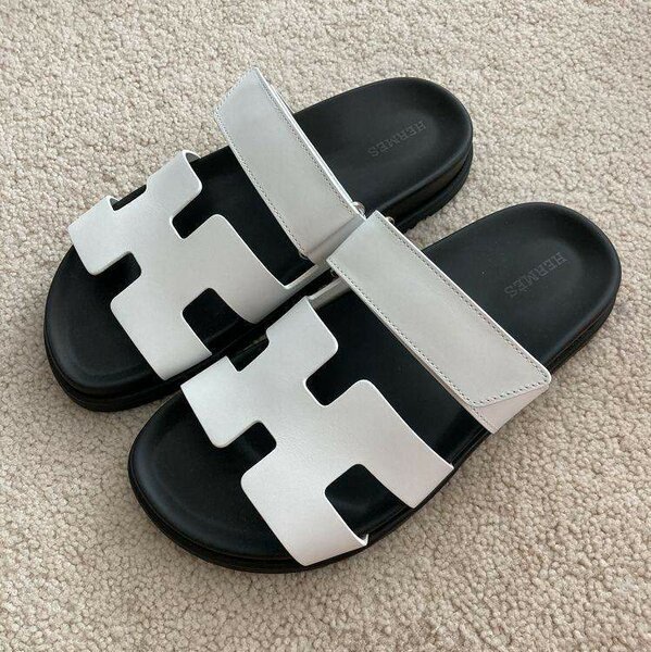 Sandales blanches