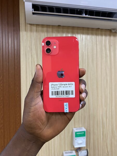 iPhone 12simple casi neuf