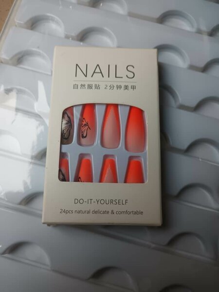 Ongles Pratiques DIY