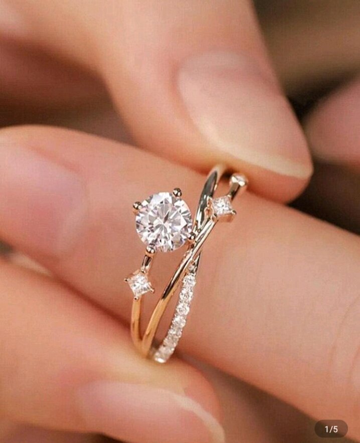 Bague en or avec diamant