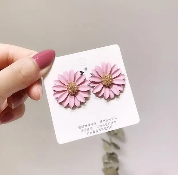 Boucle d'oreille en forme de fleur de tournesol rose