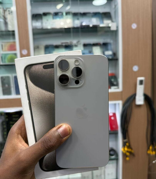 iPhone 15Pro Max 512GB Argent