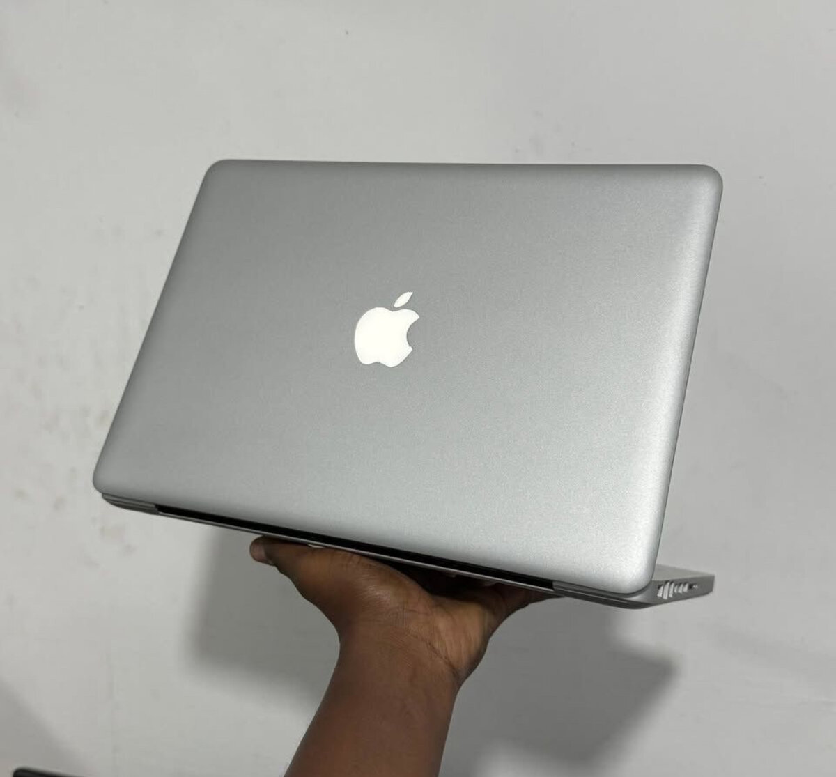 MACBOOK PRO 2011 CORE i5