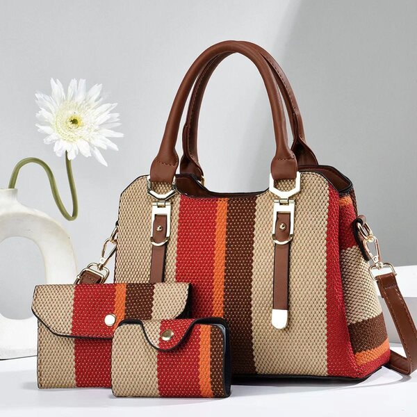 Sac à main rayé en toile élégante