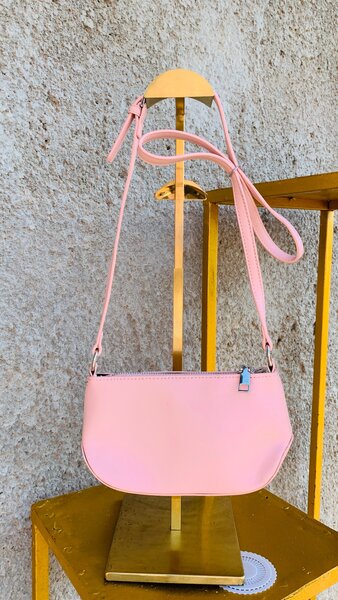 LADIES HANDBAGS- 24061