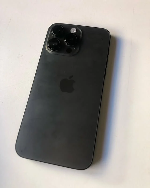 BRAND NEW IPHONE 🍏 pro 