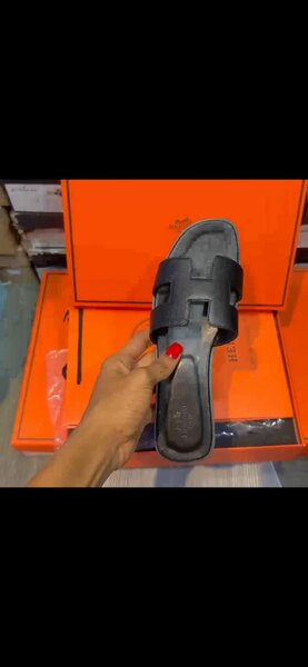 Hermes slippers