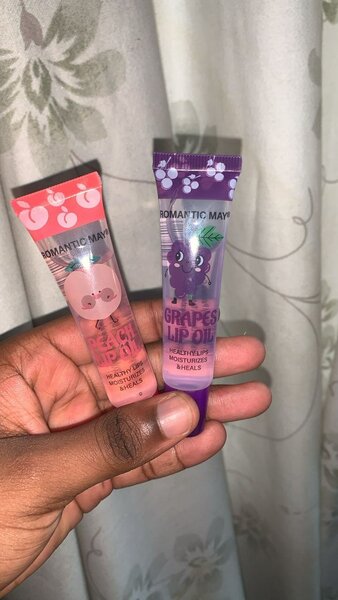 Huile pour les lèvres hydratante