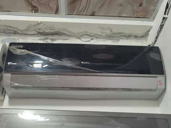 Gree g10  DC inverter 1 ton