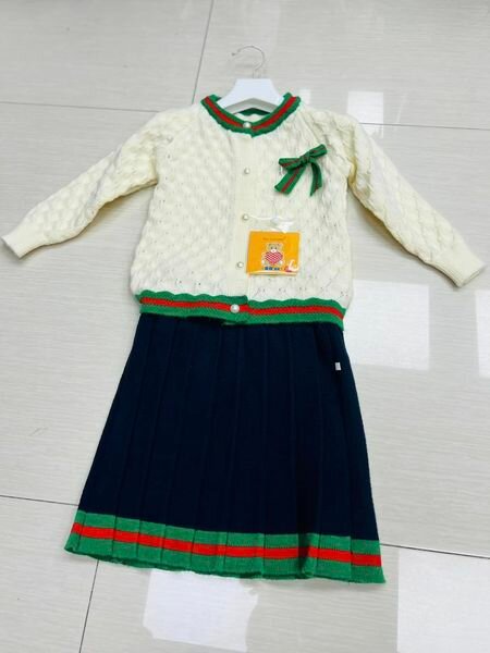 Suit for girl, knitted, long sleeve, age 1-10 years old