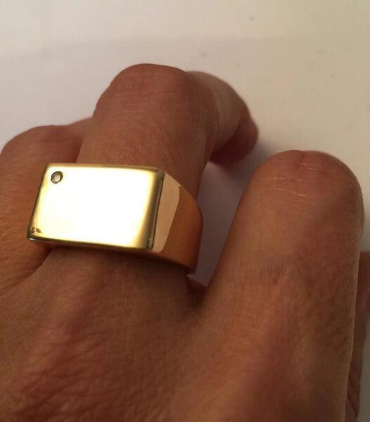 Bague de qualité ça noirci pas