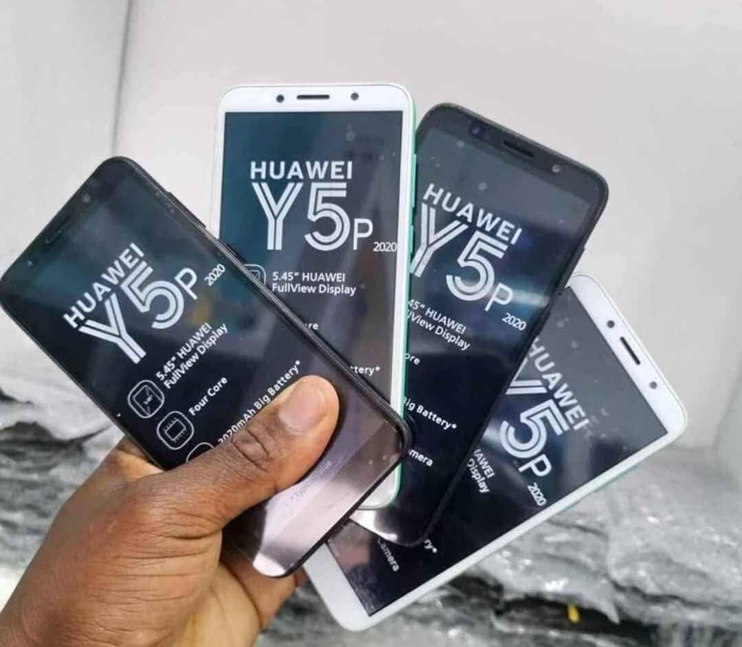 Huawei Y5P 2020 quasi neuf ROM 64GB RAM 4GB