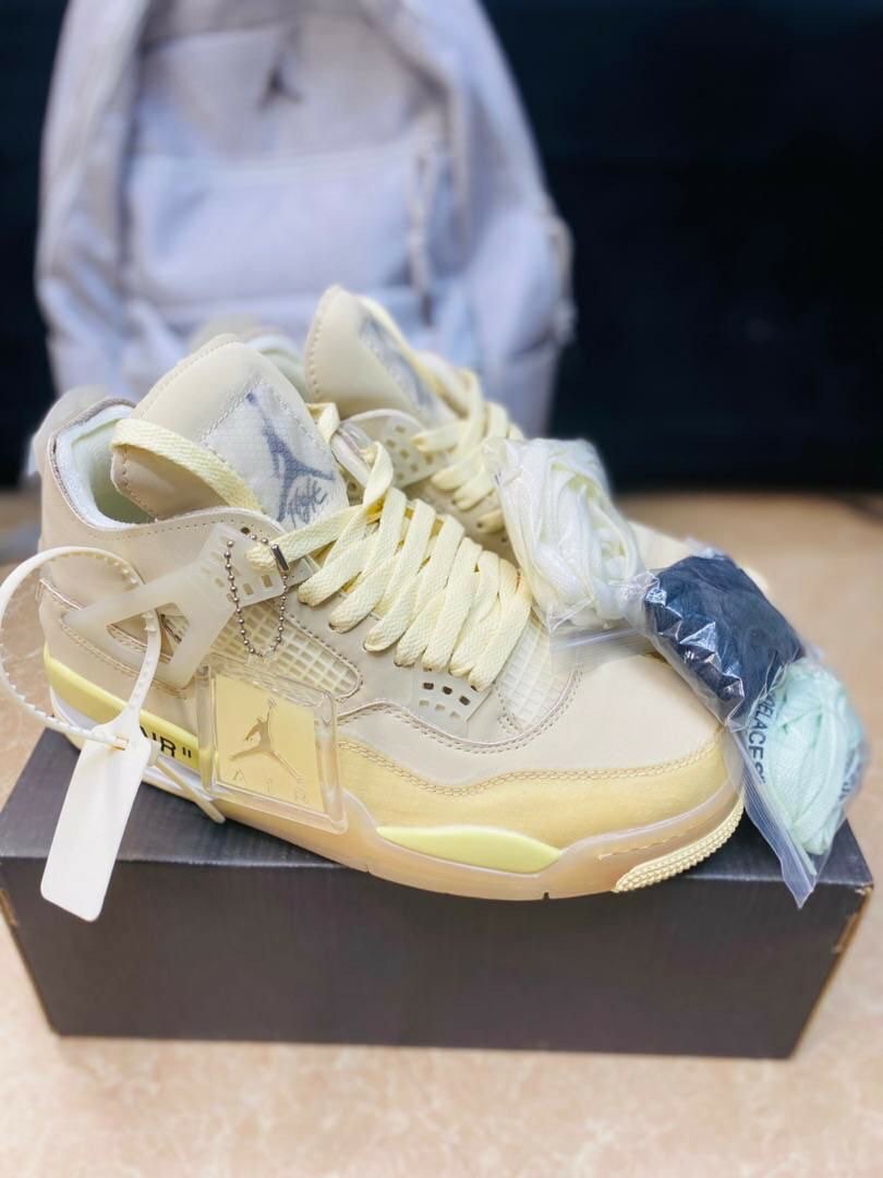 Jordan 4