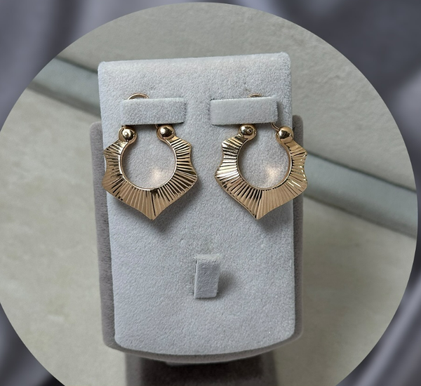 Золотые серьги