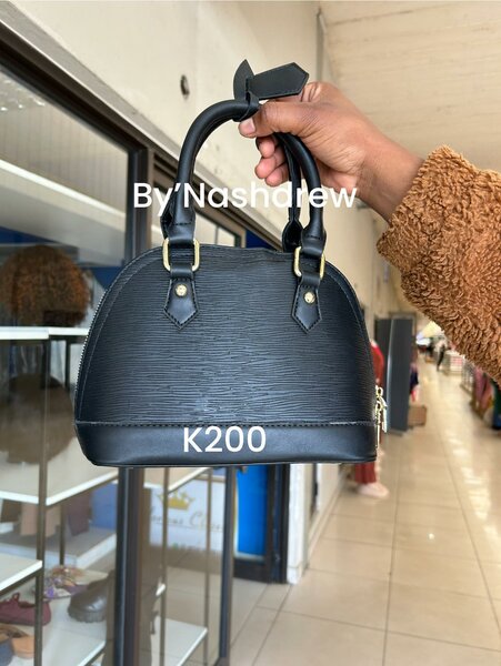 Women's small handbag black