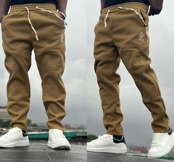 DJO JEANS *