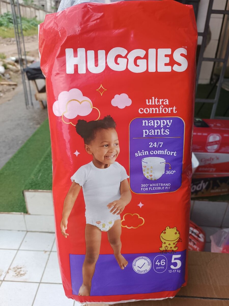 Huggies Ultra Comfort Couches
