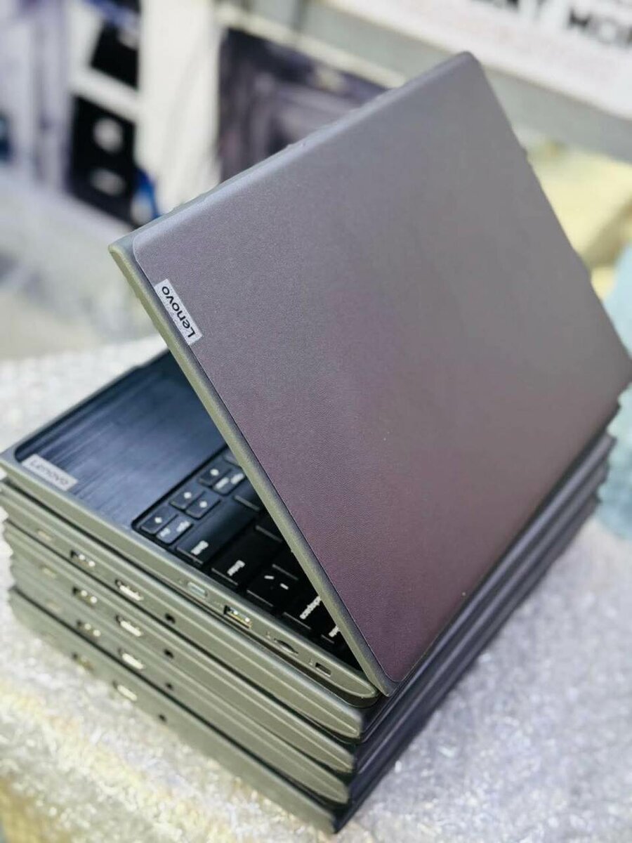 Lenovo Laptop