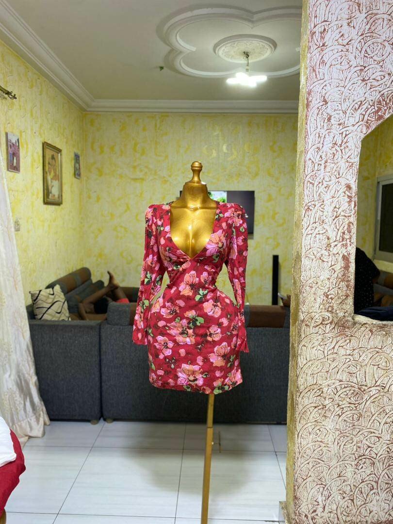 Robe élégante fleurie