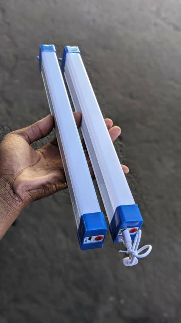 Chargeable tube lights