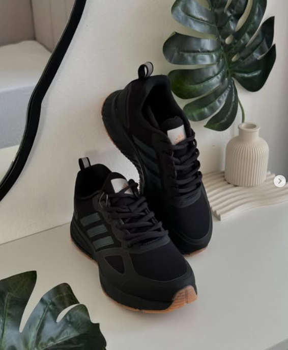 Зимние Термо Кроссовки Adidas черные