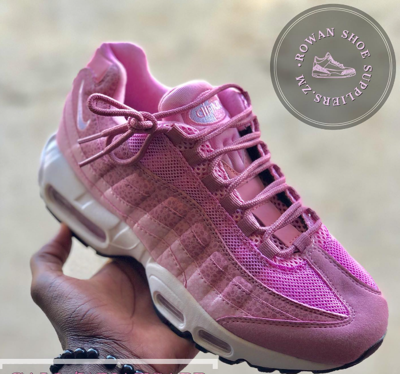 Nike AIR MAX pink sneakers, sizes 3-6