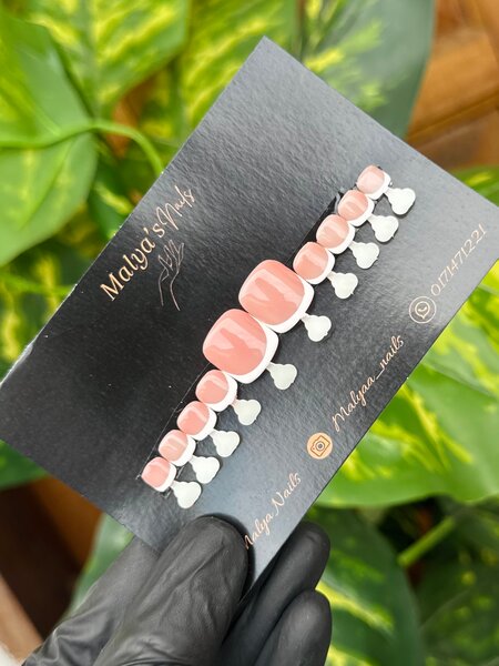 French Pedicure- Press on nail