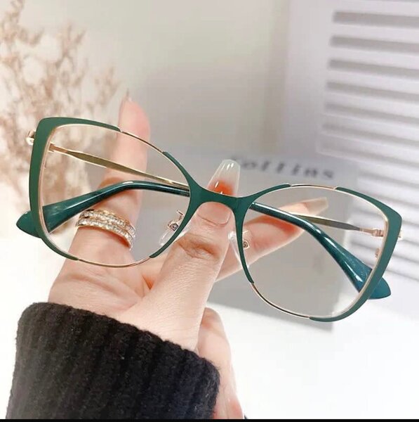 Lunettes de vue élégantes femme