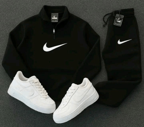 Ensemble de survêtement Nike