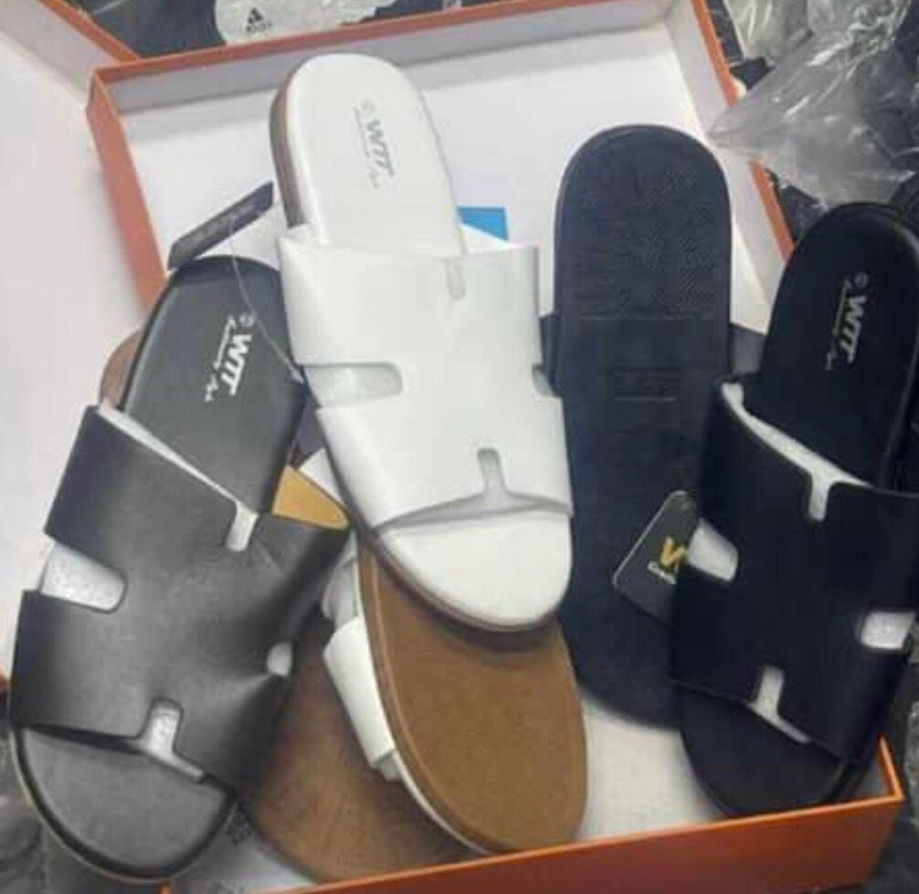 Sandale  Hermès plate pour homme