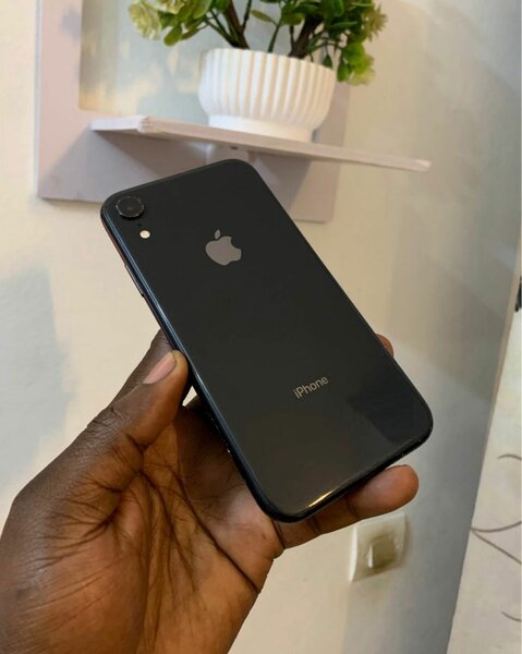 iPhone Xr Noir Élégant