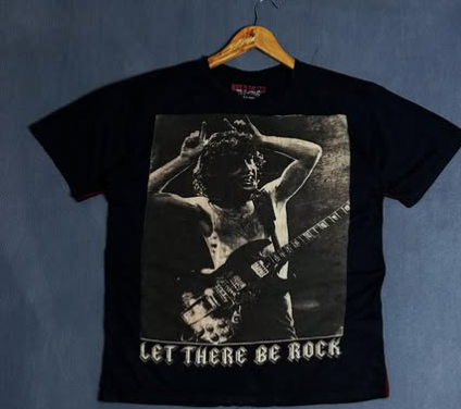 Vintage AC⚡️DC rock band 🎸 t shirt size : M 
