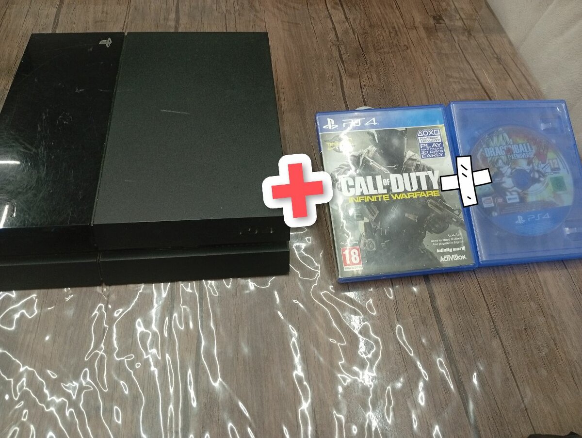 Console PS4 avec Jeux