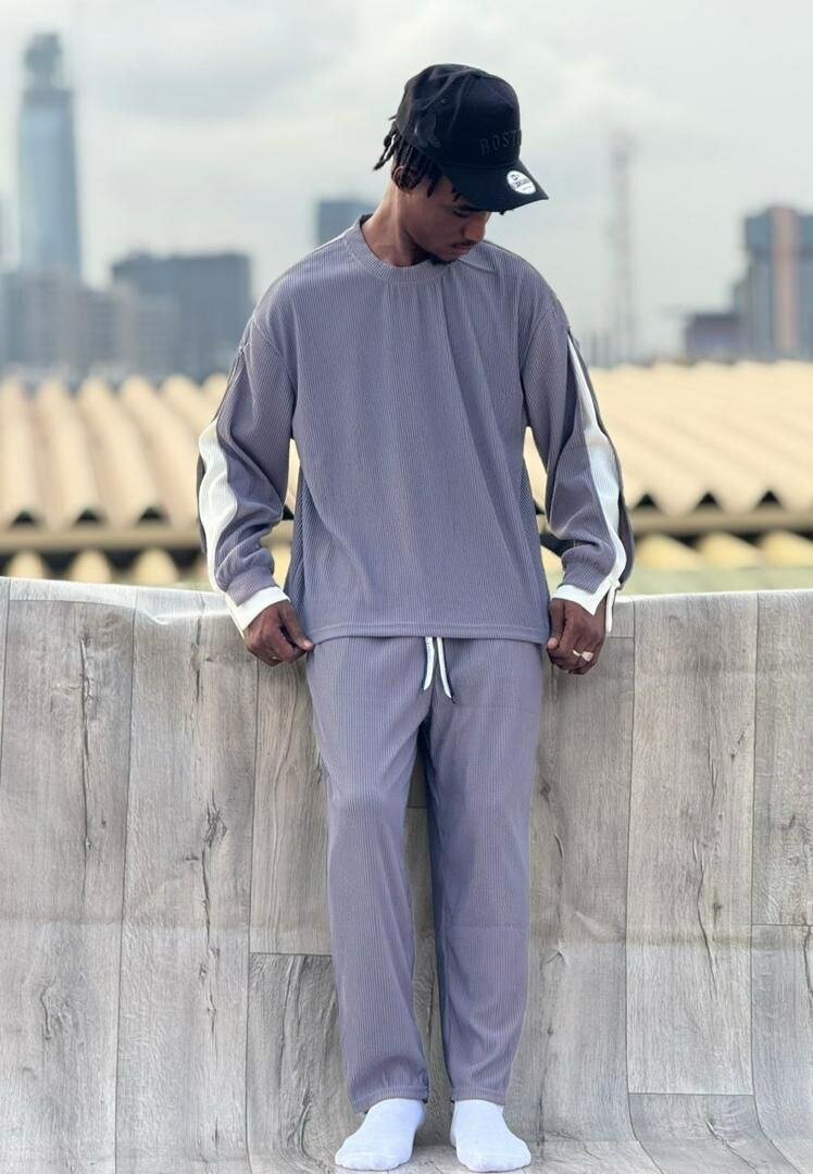 Ensemble de Survêtement Minimaliste