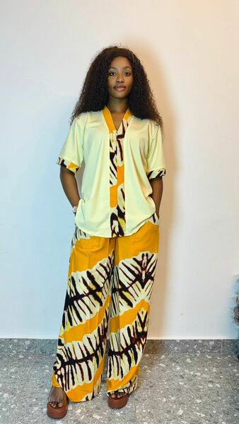 Tenues ethniques femme élégantes